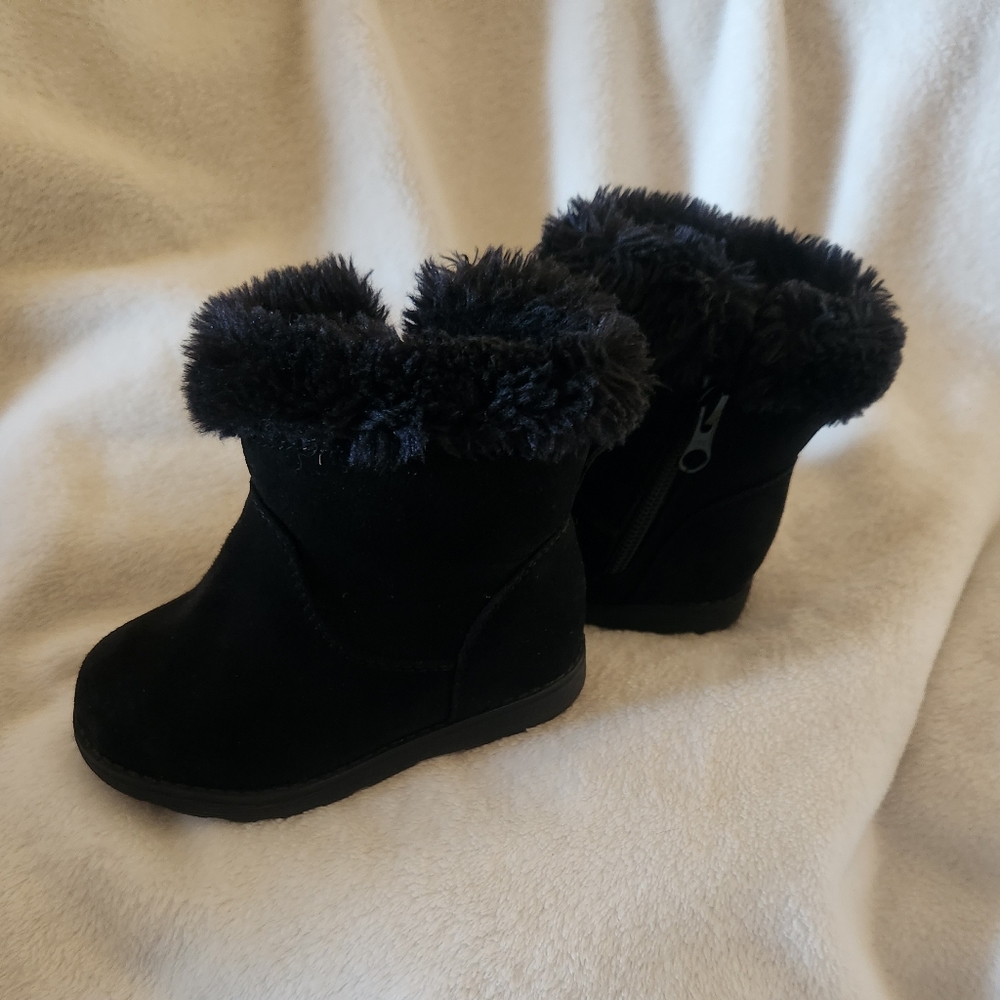 Baby girl Black winter boots size 6